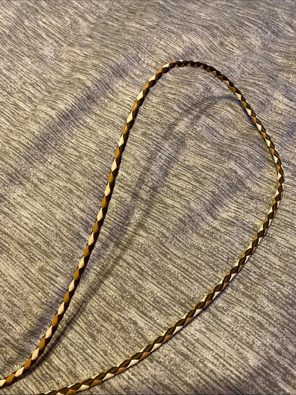 Horseshoe & Stone Bolo Tie w/ Woven Leather & Gold Tone Accents Western Bolo